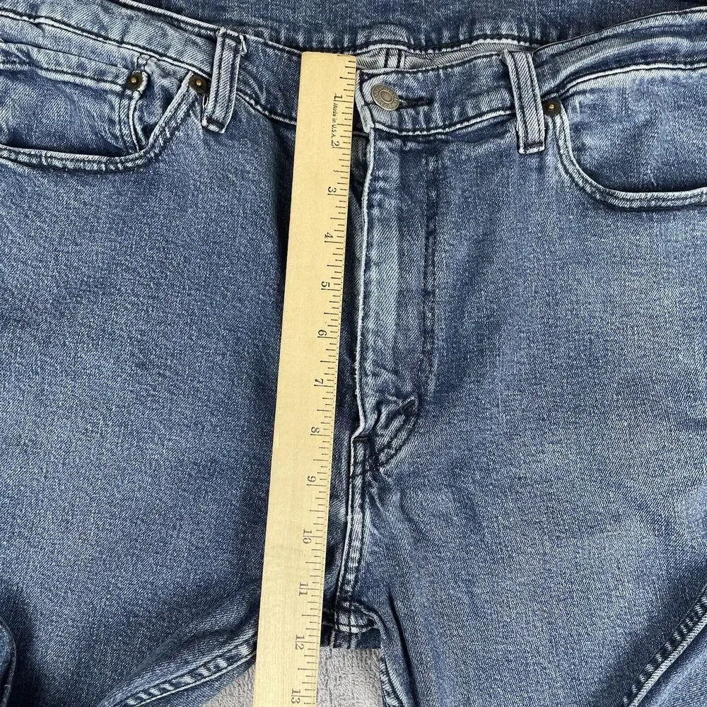 Levis levi signature